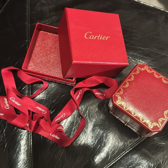 Cartier Ring Box With Ribbon - Picture 2 of 4